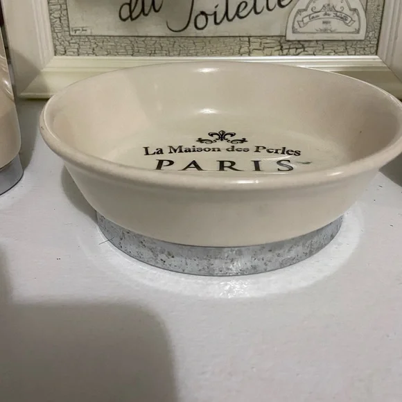 Paris Bath Accessory Set - Cream - Picture 5 of 10